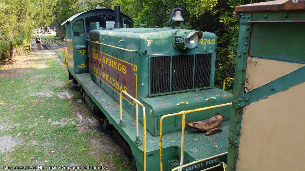 Eureka Springs & North Arkansas 4742